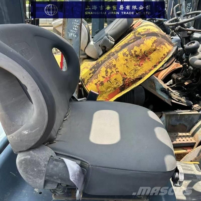 Toyota FGZN20 Dieselmotviktstruckar