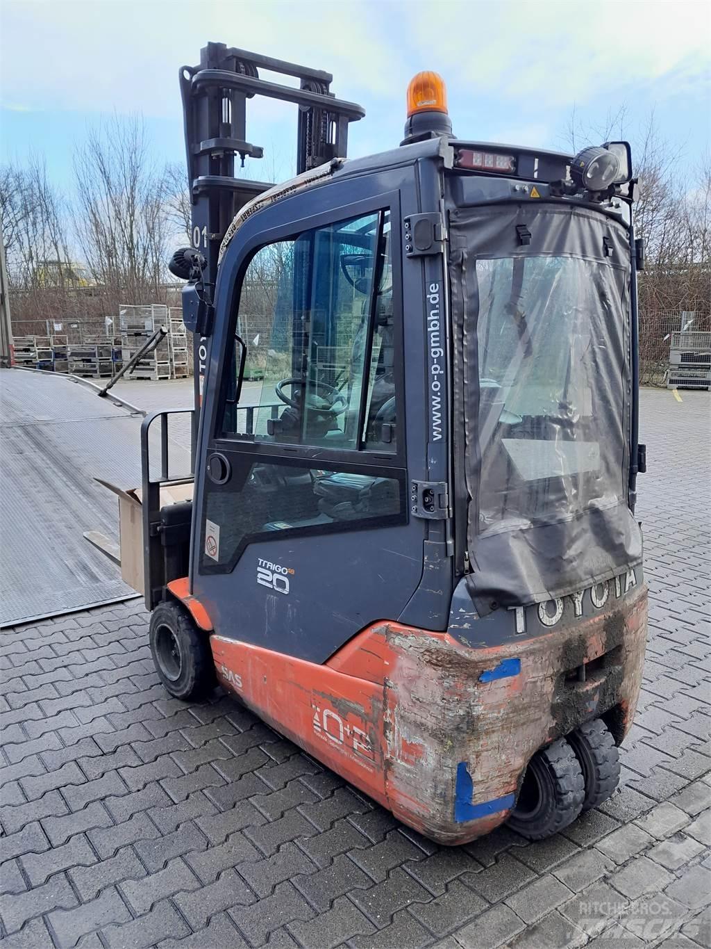 Toyota 8FBE20T Elmotviktstruckar