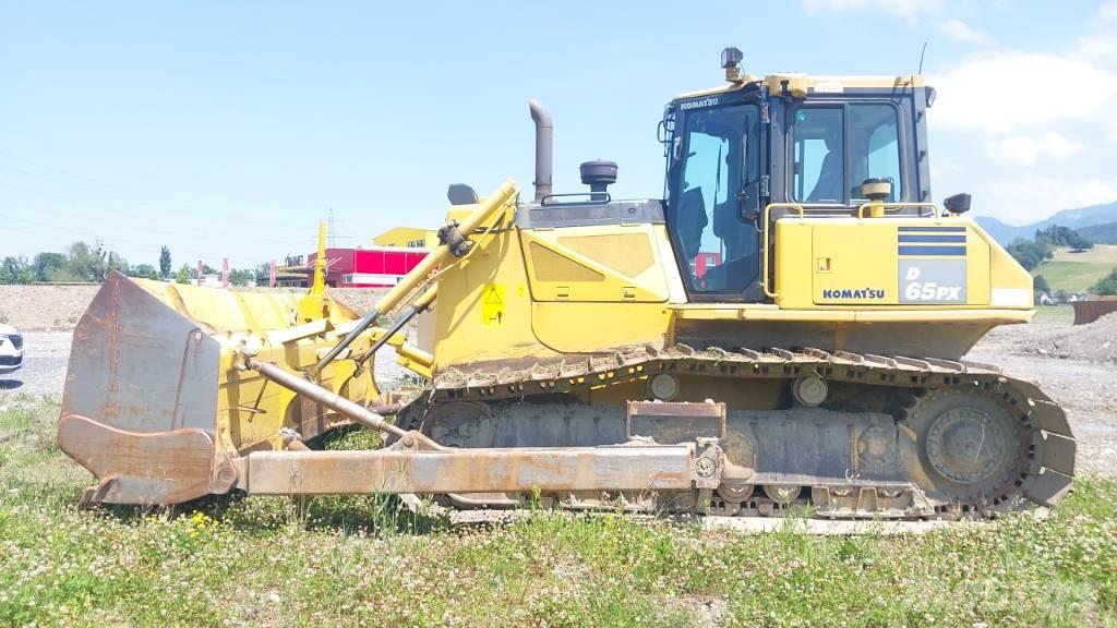 Komatsu D 65 PX-17 Bandschaktare