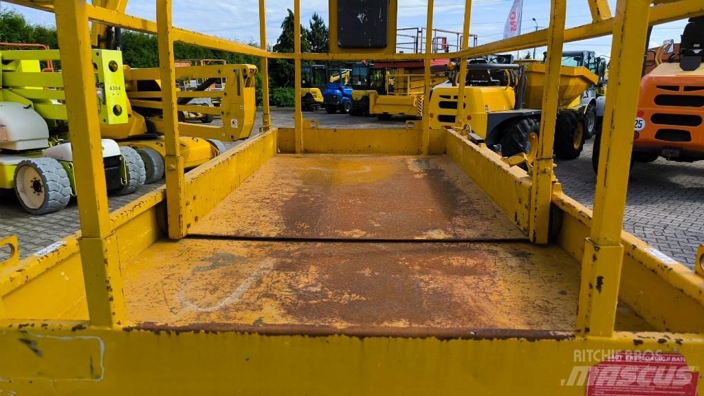 Haulotte Compact 12 Saxliftar