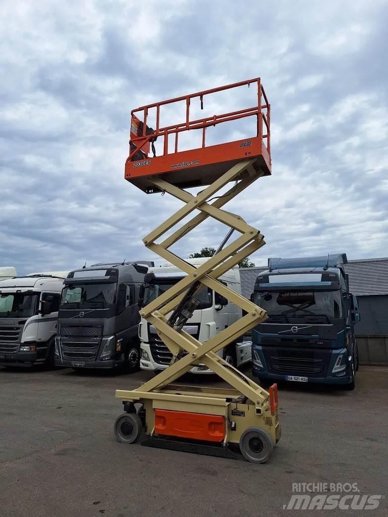 JLG 2030 ES Saxliftar