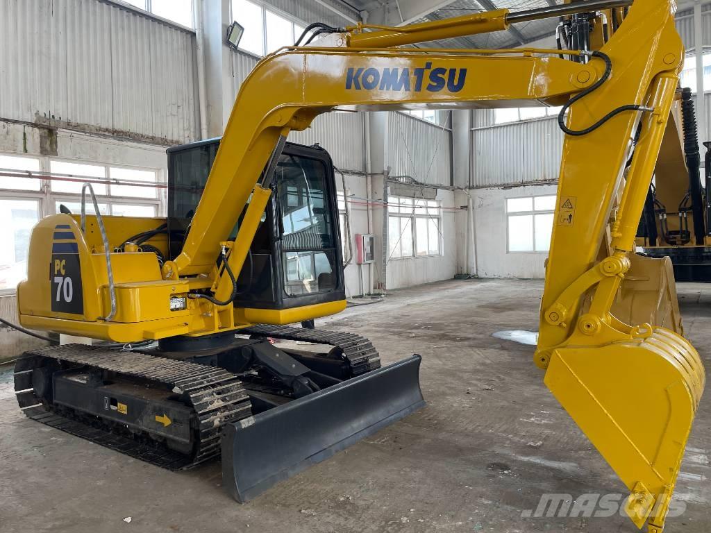 Komatsu PC 70 Midigrävmaskiner 7t - 12t