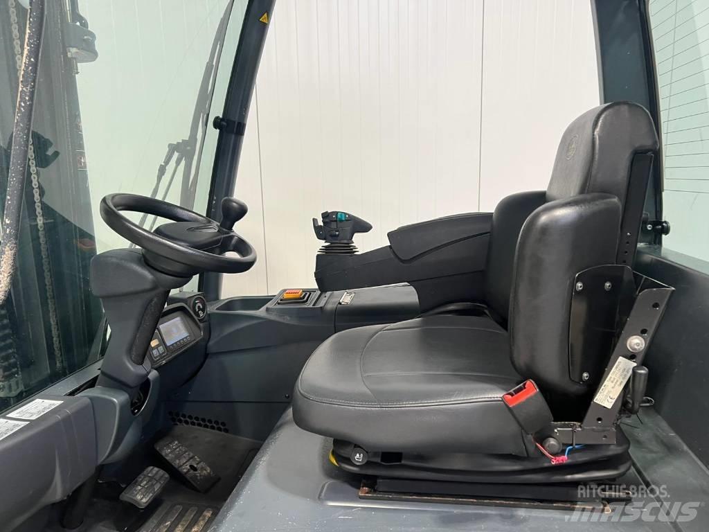Jungheinrich EFG425k Elmotviktstruckar