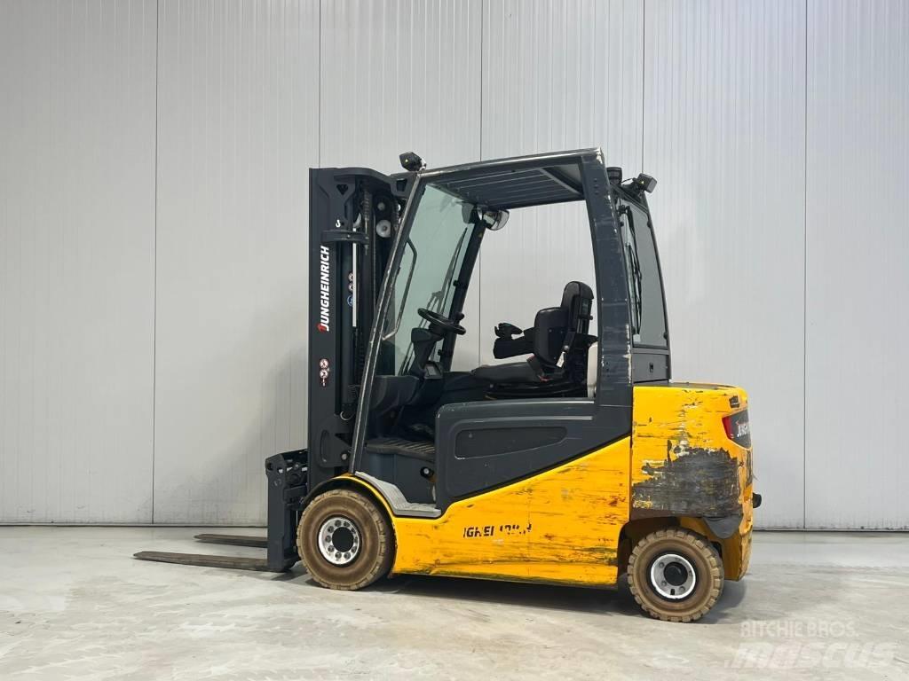Jungheinrich EFG425k Elmotviktstruckar