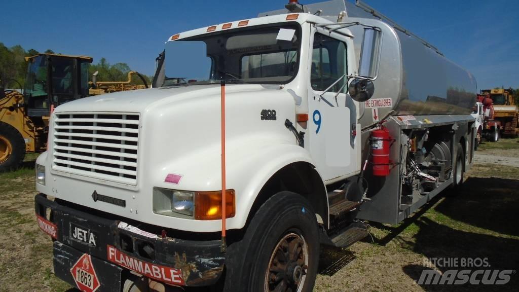 International 4900 Tankbilar