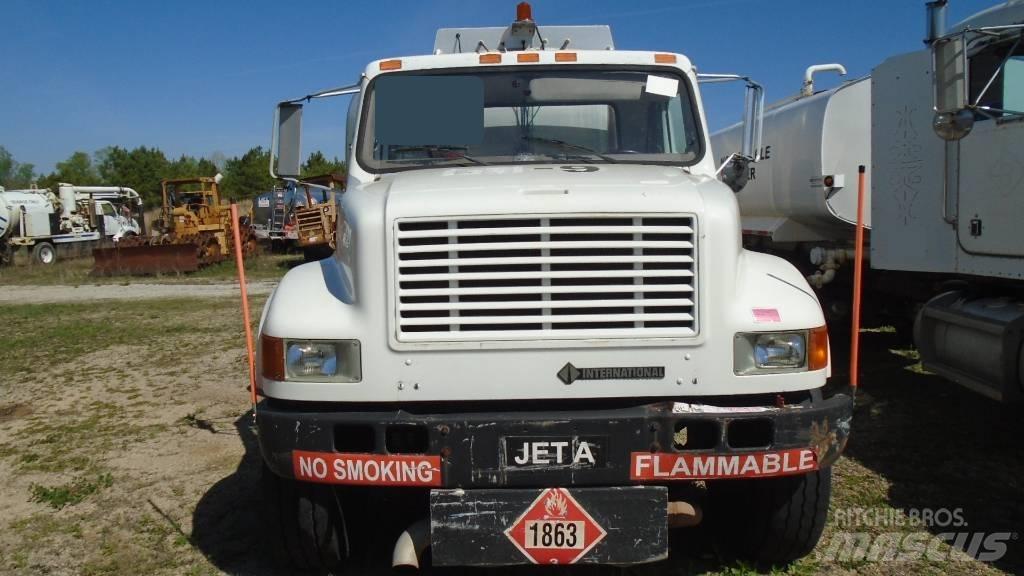 International 4900 Tankbilar