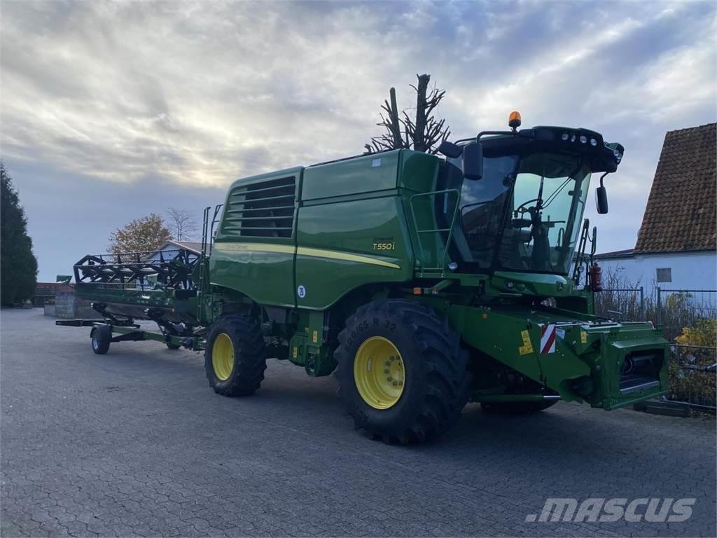 John Deere T550 Skördetröskor