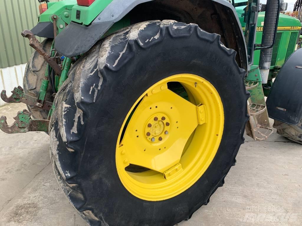 John Deere 6800 Traktorer
