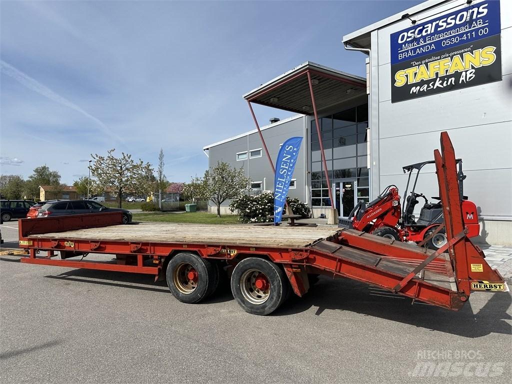 Herbst 14t Maskintransporter