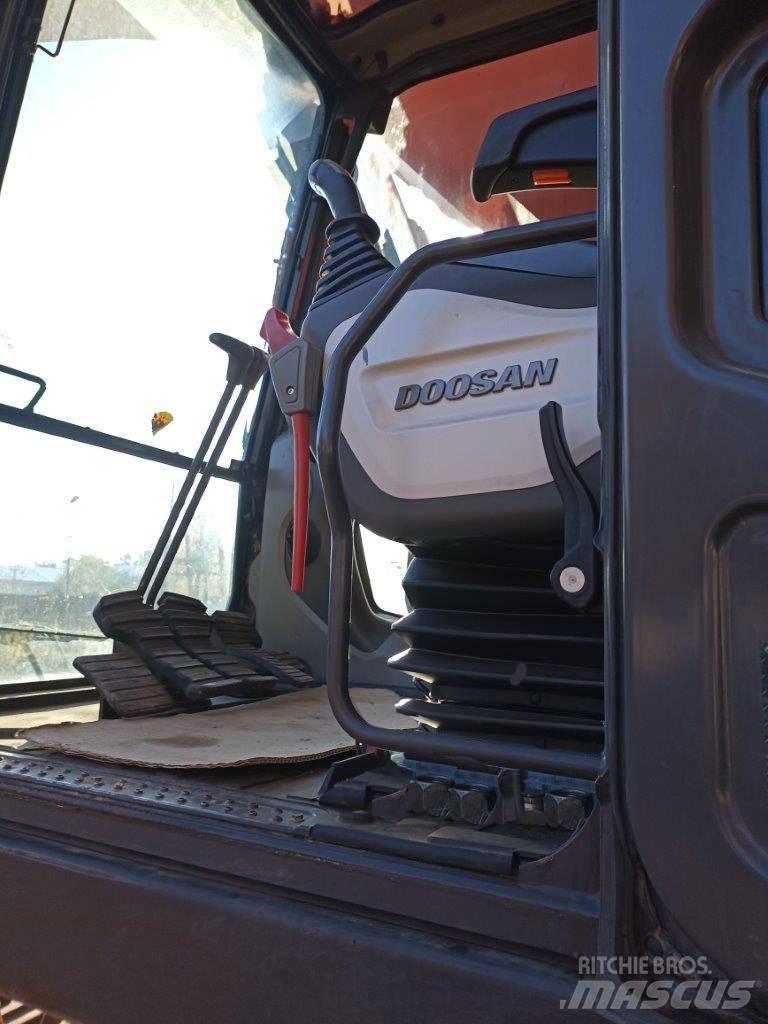 Doosan DX340LC-5 Grävlastare