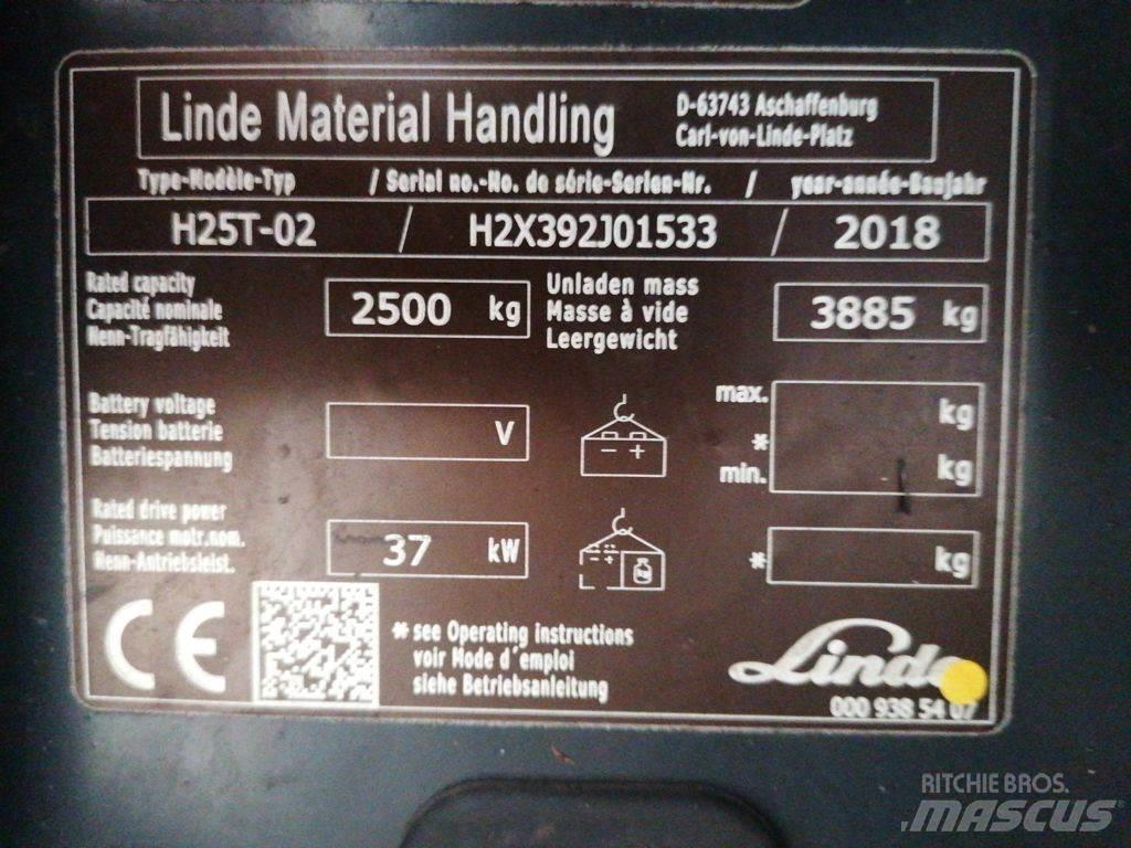 Linde H25T-02 Gasolmotviktstruckar