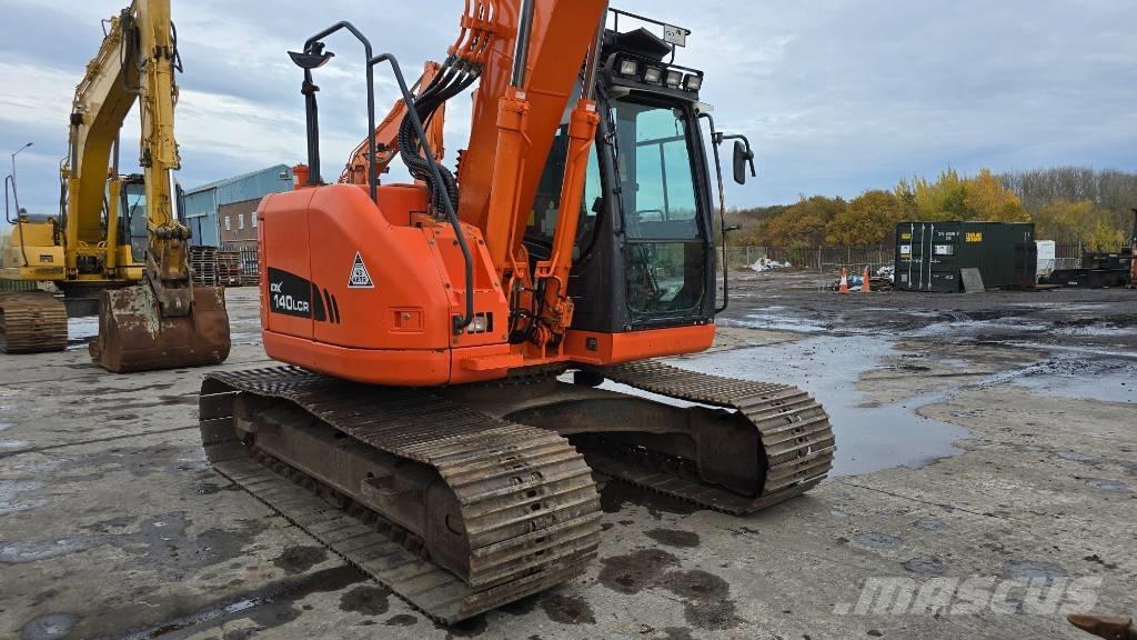 Doosan DX 140 LCR-3 Bandgrävare