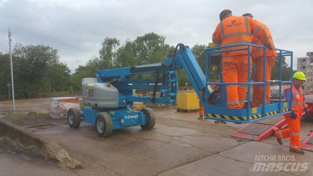 Genie Z 45/25 BI Bomliftar