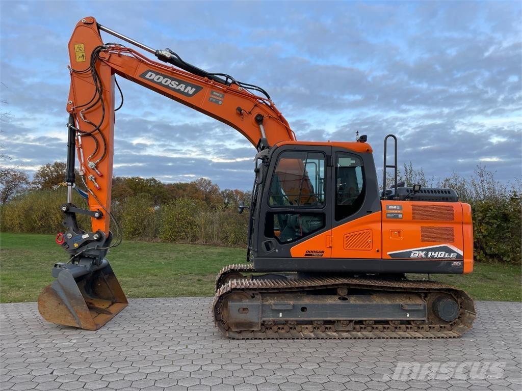 Doosan DX140LC-7 Bandgrävare