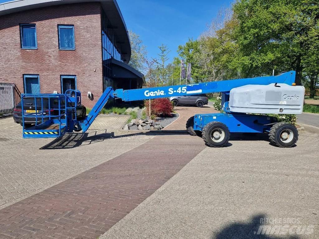 Genie S-45 Teleskop bomliftar