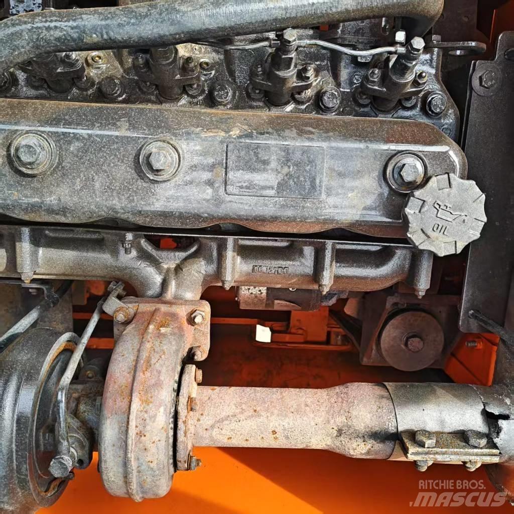 Doosan 225 LC Bandgrävare
