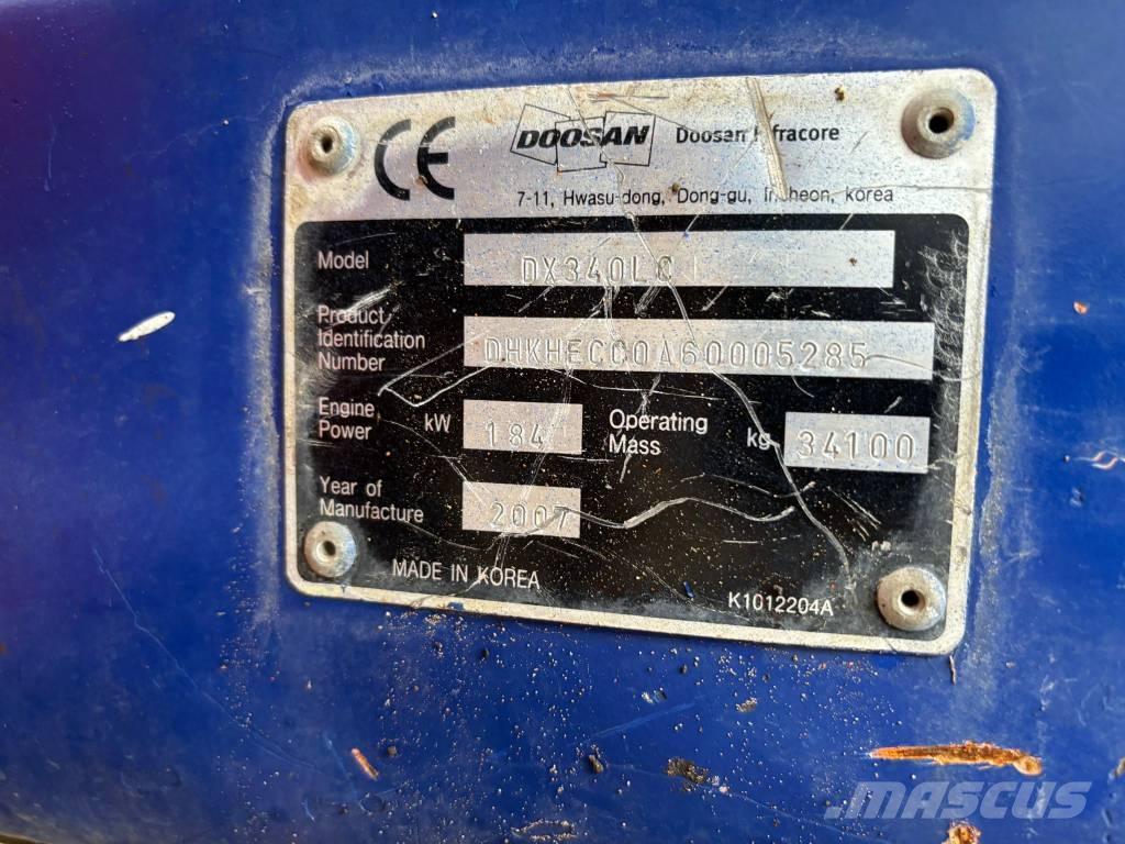 Doosan DX 340 LC Bandgrävare