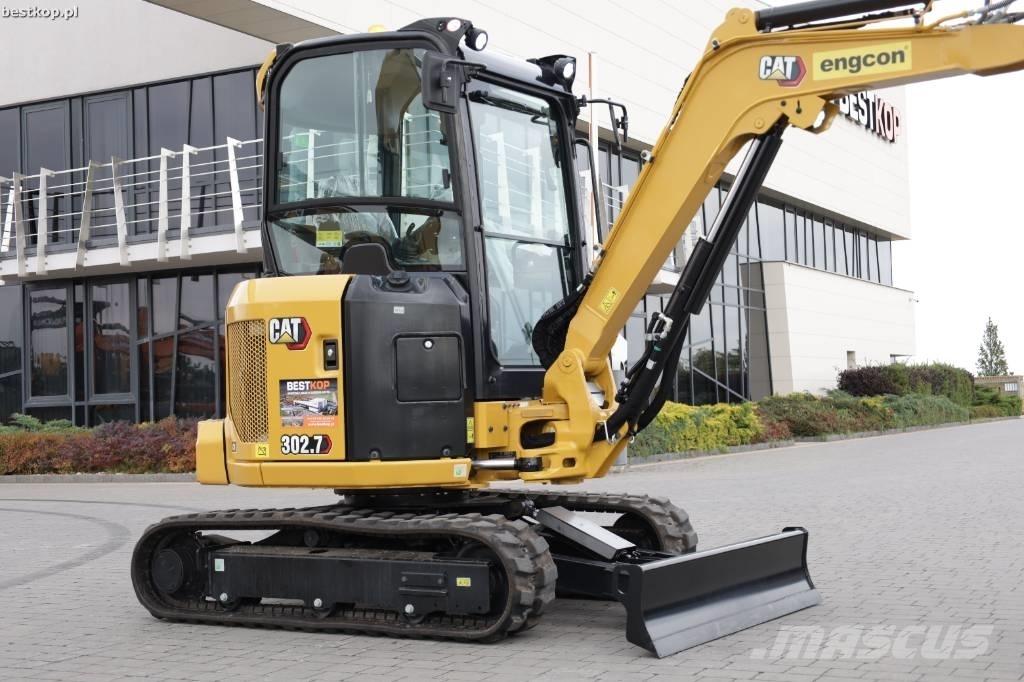 CAT 302.7 CR Minigrävare < 7t