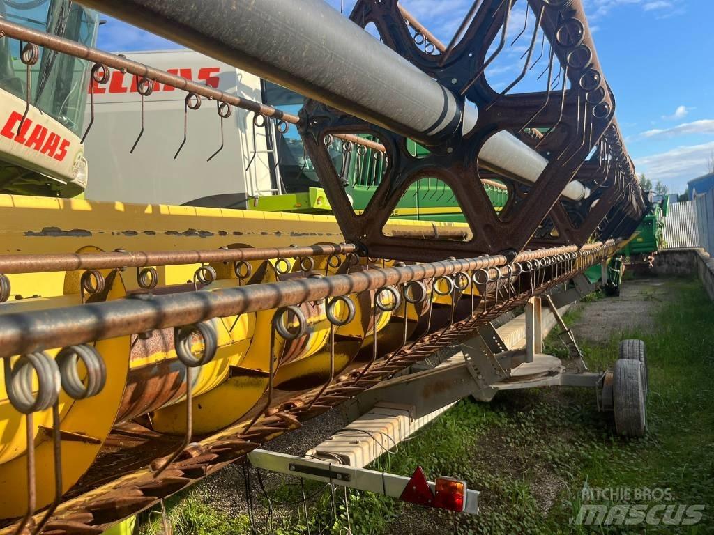 New Holland Tipo 30 Skärbord