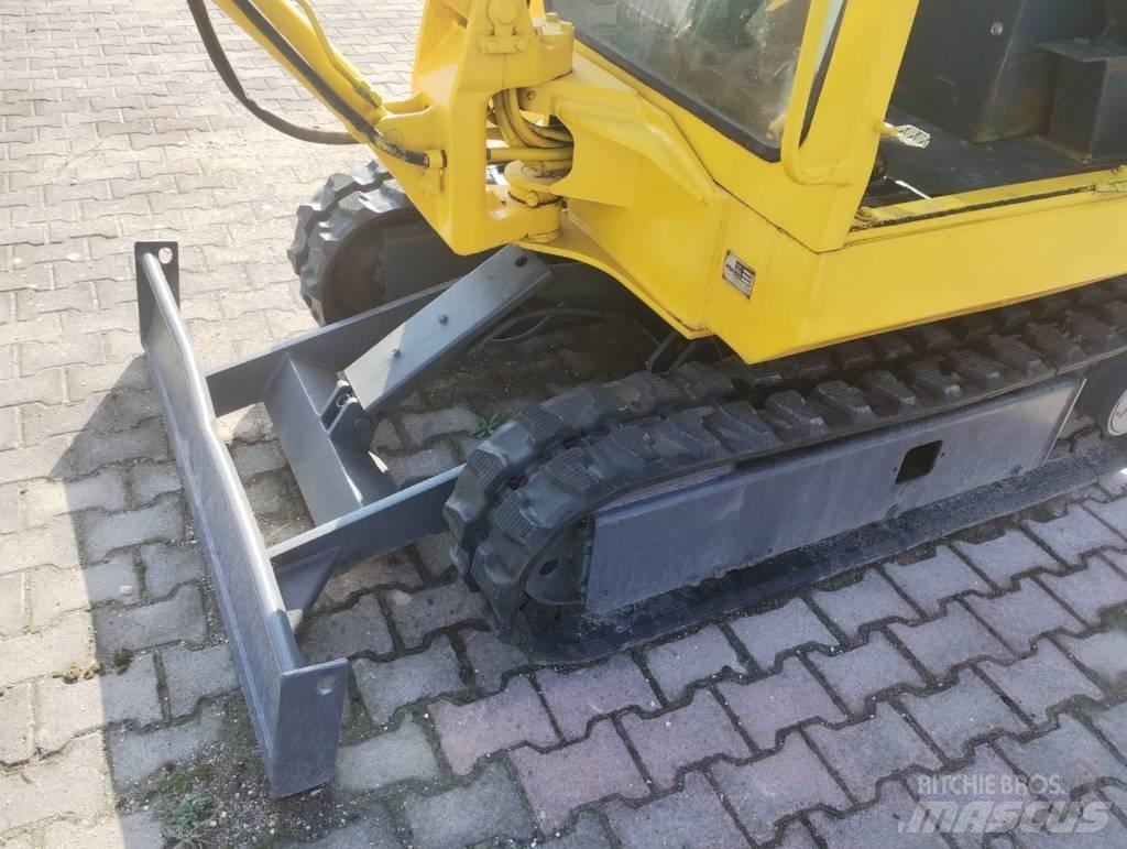 Komatsu PC 10 Bandgrävare
