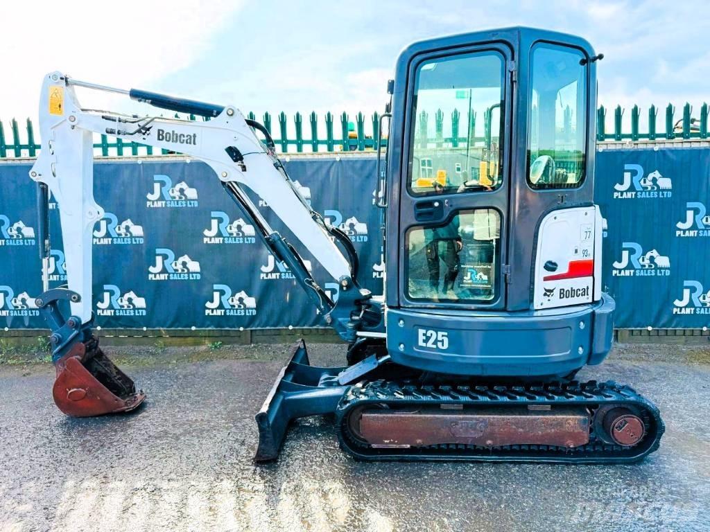 Bobcat E 25 Minigrävare < 7t