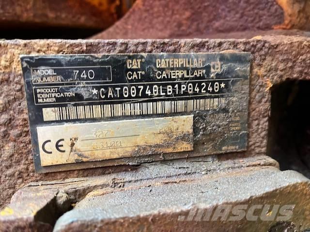 CAT 740 Midjestyrd dumper