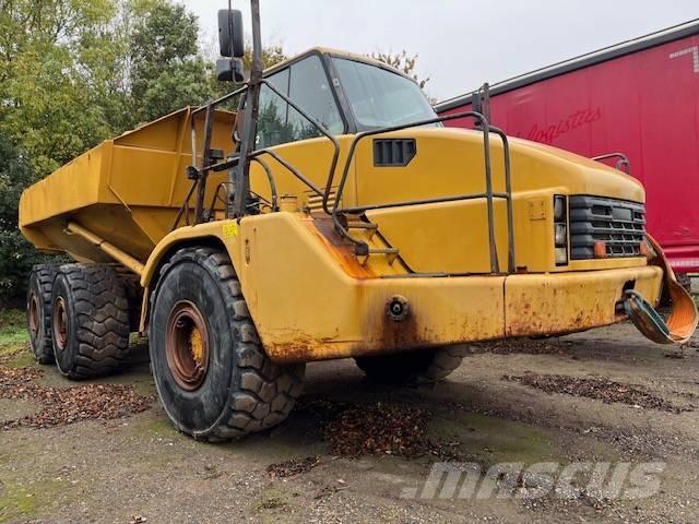 CAT 740 Midjestyrd dumper