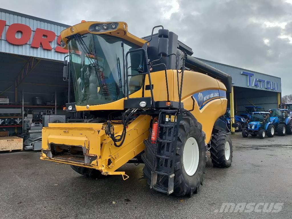 New Holland CX 5080 Skördetröskor