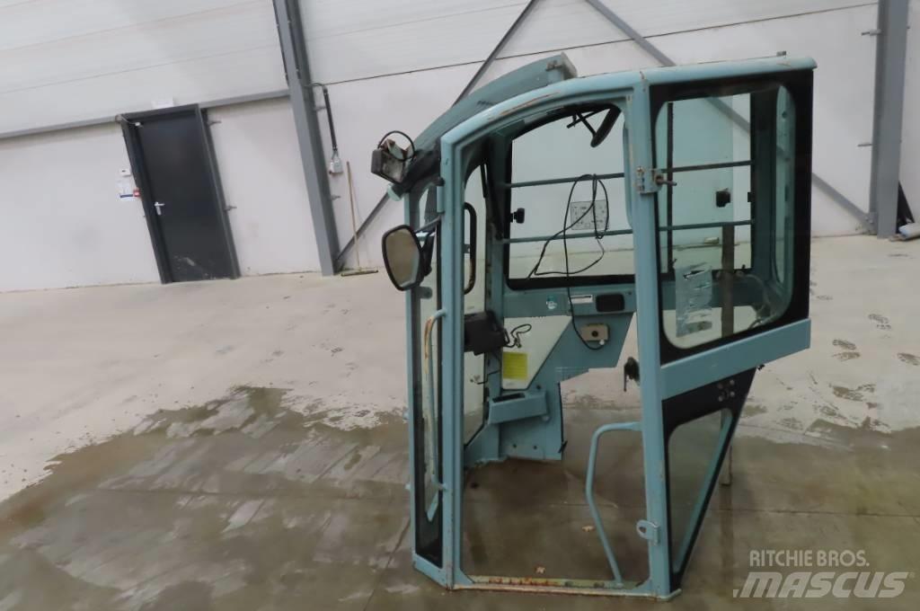 Yanmar Vio 75 Hytter och interiör