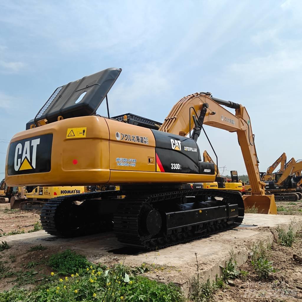 CAT 330D2 Bandgrävare