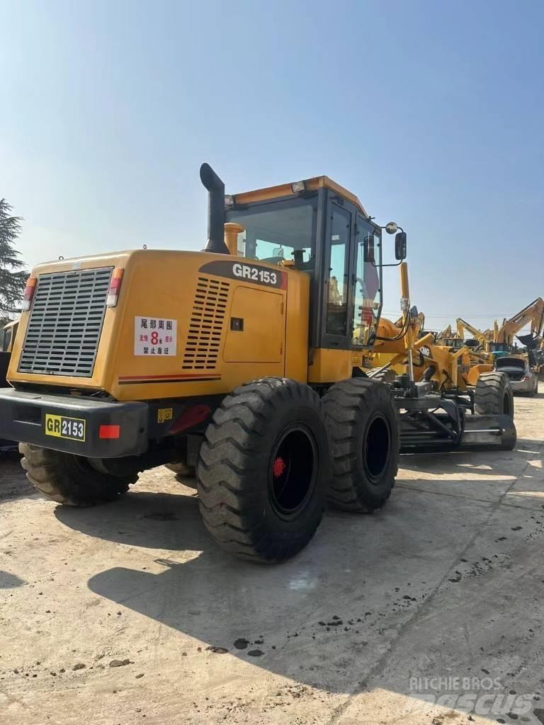 XCMG GR 2153 Väghyvlar
