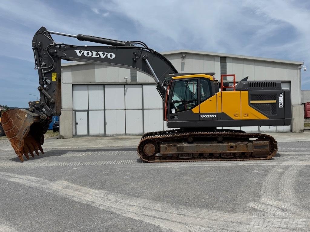 Volvo EC 380 E Bandgrävare