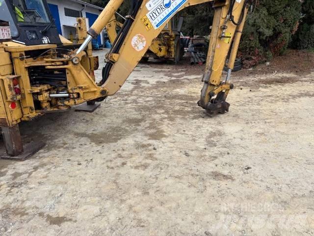 CAT 428 B Grävlastare