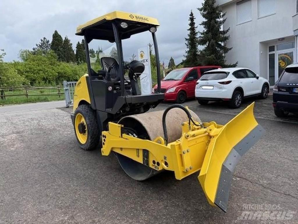 Bomag 124 DH-5 Envalsvältar