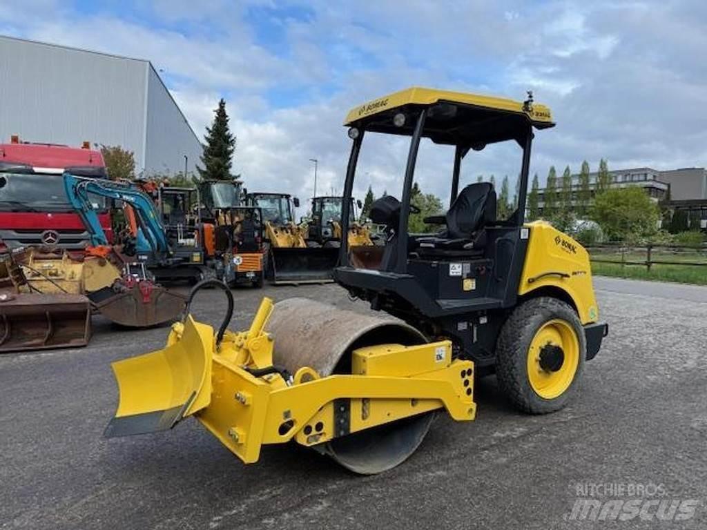 Bomag 124 DH-5 Envalsvältar