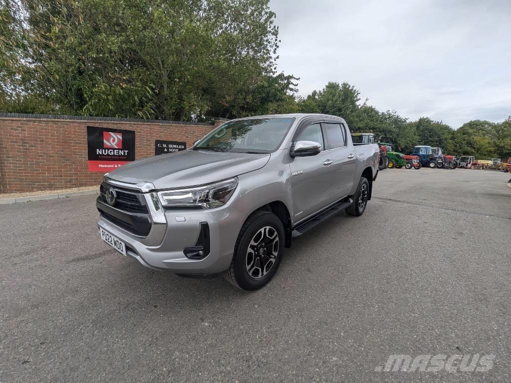 Toyota Hilux Flakbilar/Pickuper