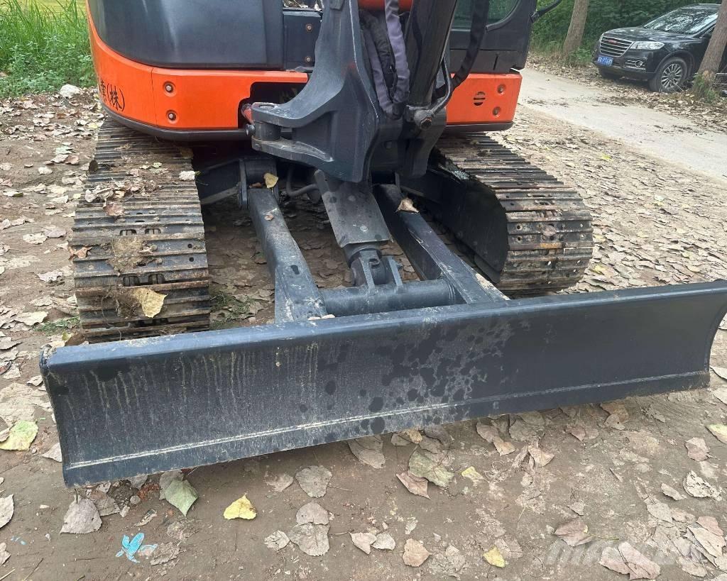 Hitachi ZX 50 U Minigrävare < 7t
