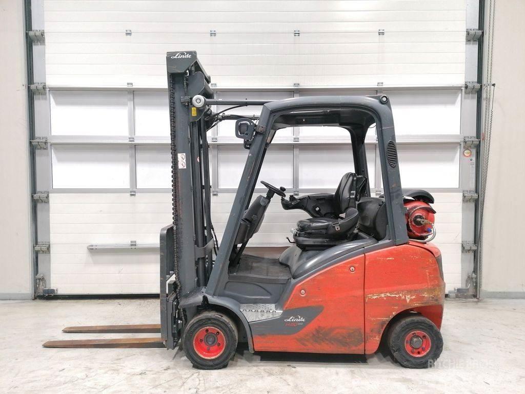 Linde H20T-01 Gasolmotviktstruckar