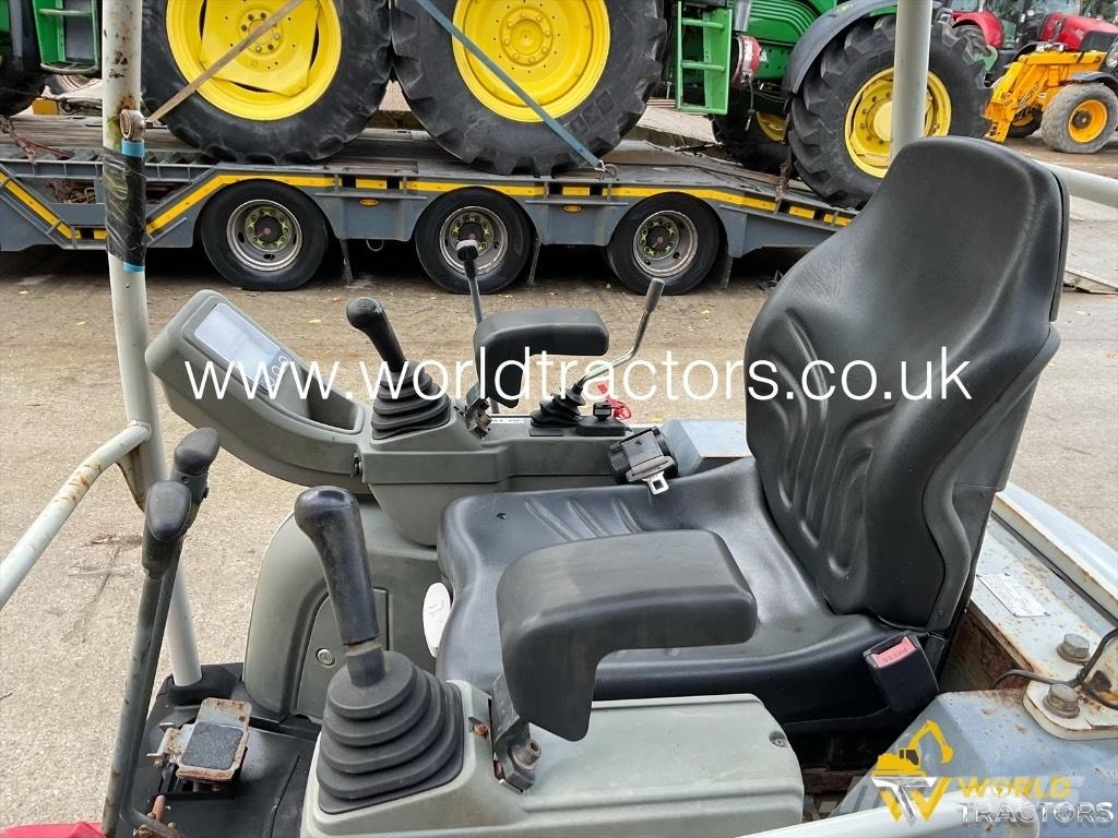 Takeuchi TB 216 Minigrävare < 7t