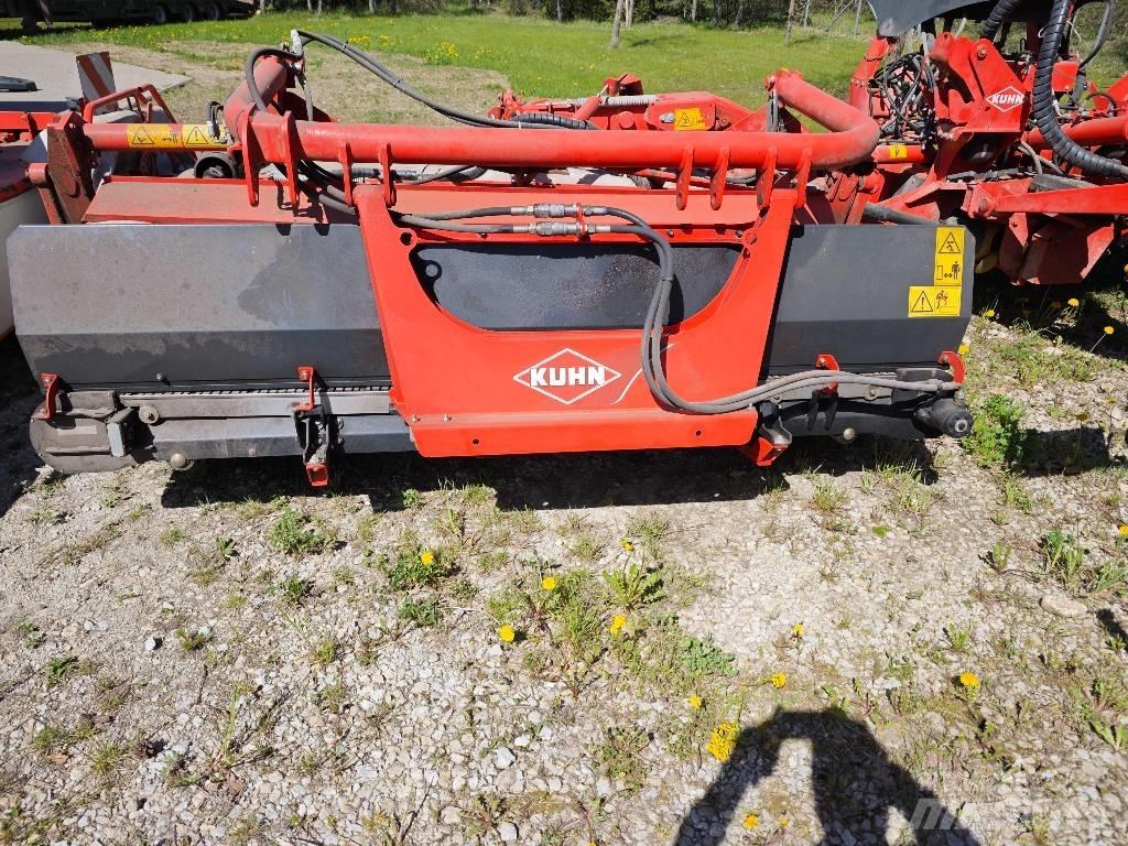 Kuhn FC 883 + FC 313 Slåttermaskiner