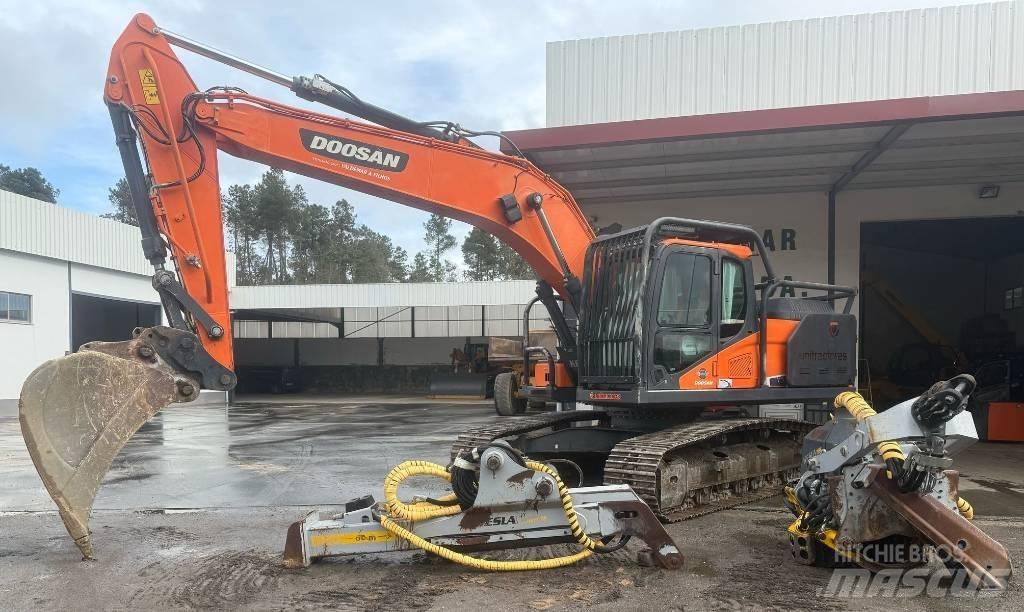 Doosan DX 235 Grävmaskiner