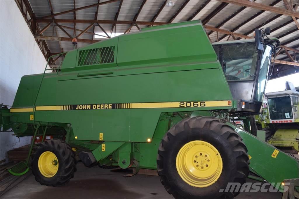 John Deere 2066 Skördetröskor