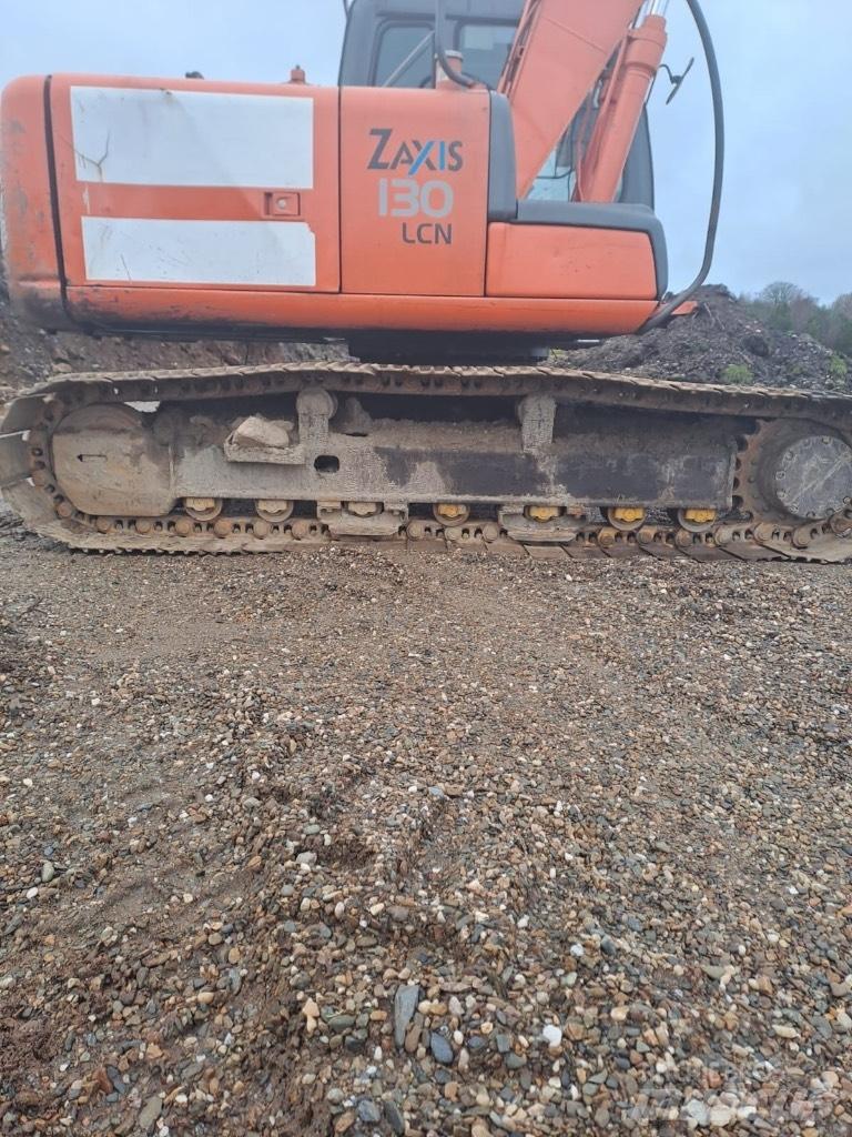 Hitachi Zx130-1 Bandgrävare