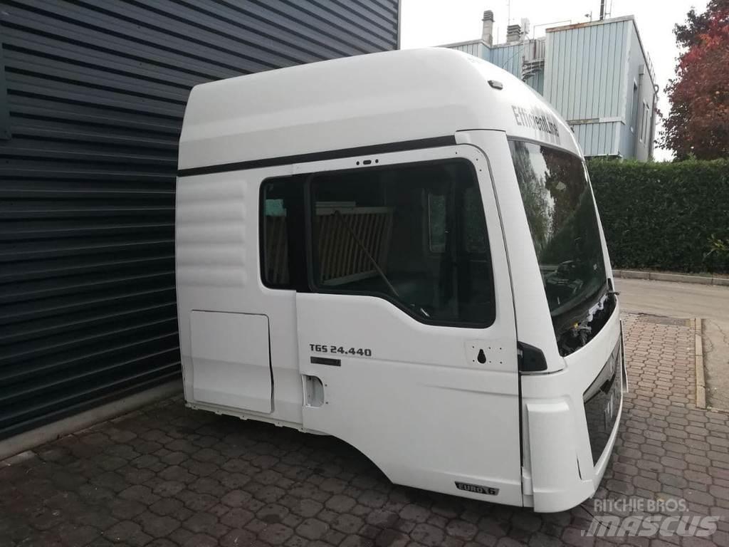 MAN TGS LX EURO 6 Hytter och interiör