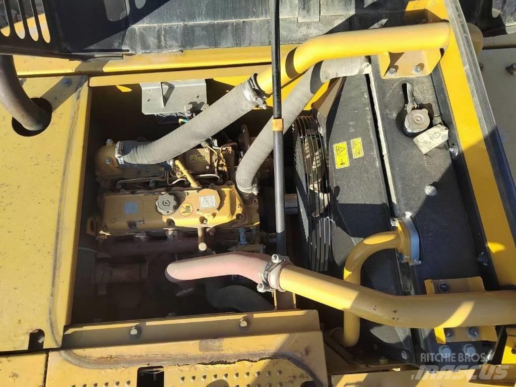 CAT 318 Bandgrävare