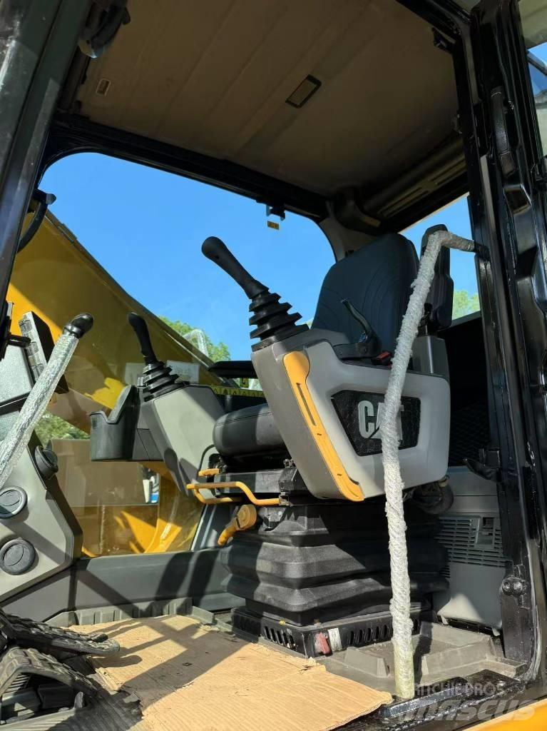 CAT 320 GC Bandgrävare