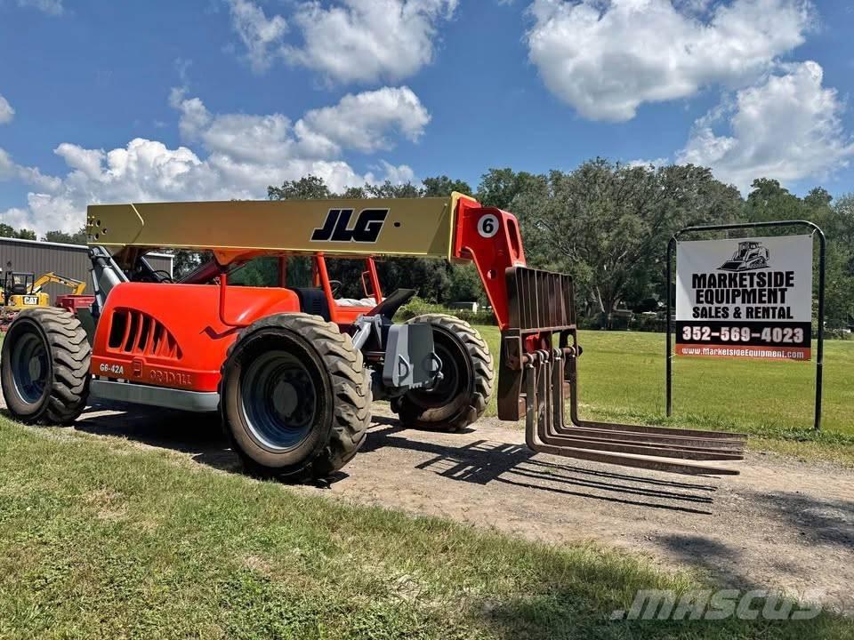 JLG G 6-42 Teleskoplastare
