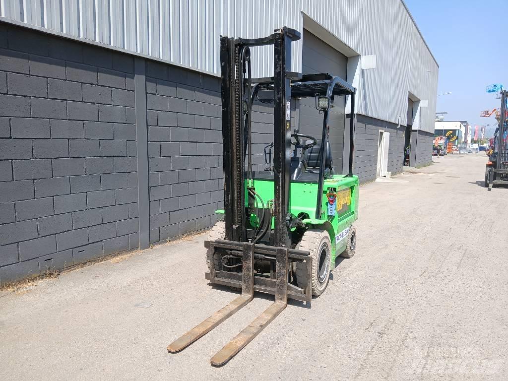 Clark EPX 25 Elmotviktstruckar