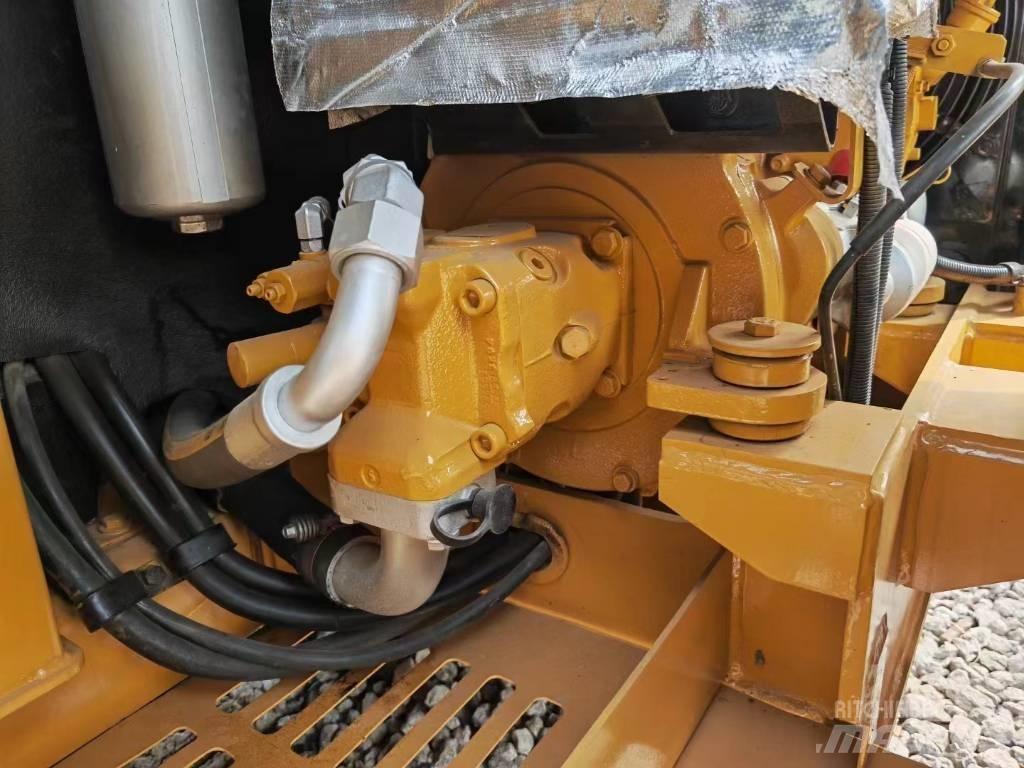 CAT 306 Minigrävare < 7t