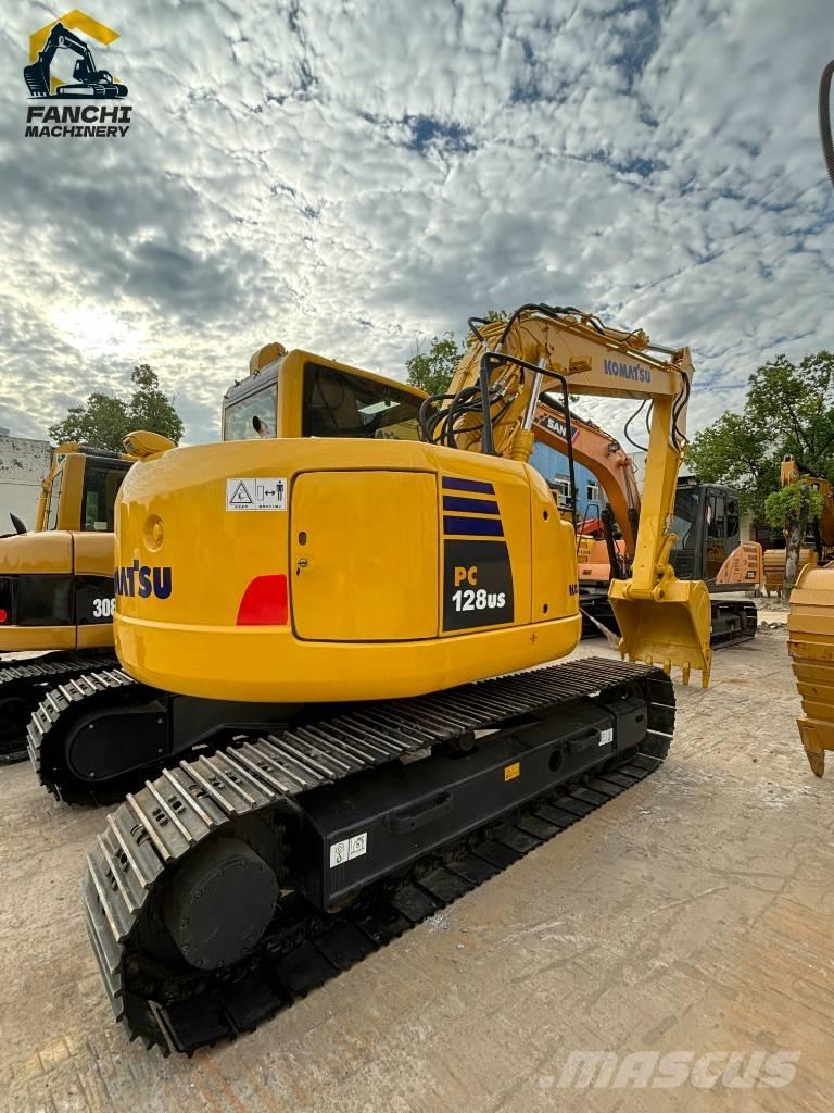 Komatsu PC 128 US Bandgrävare